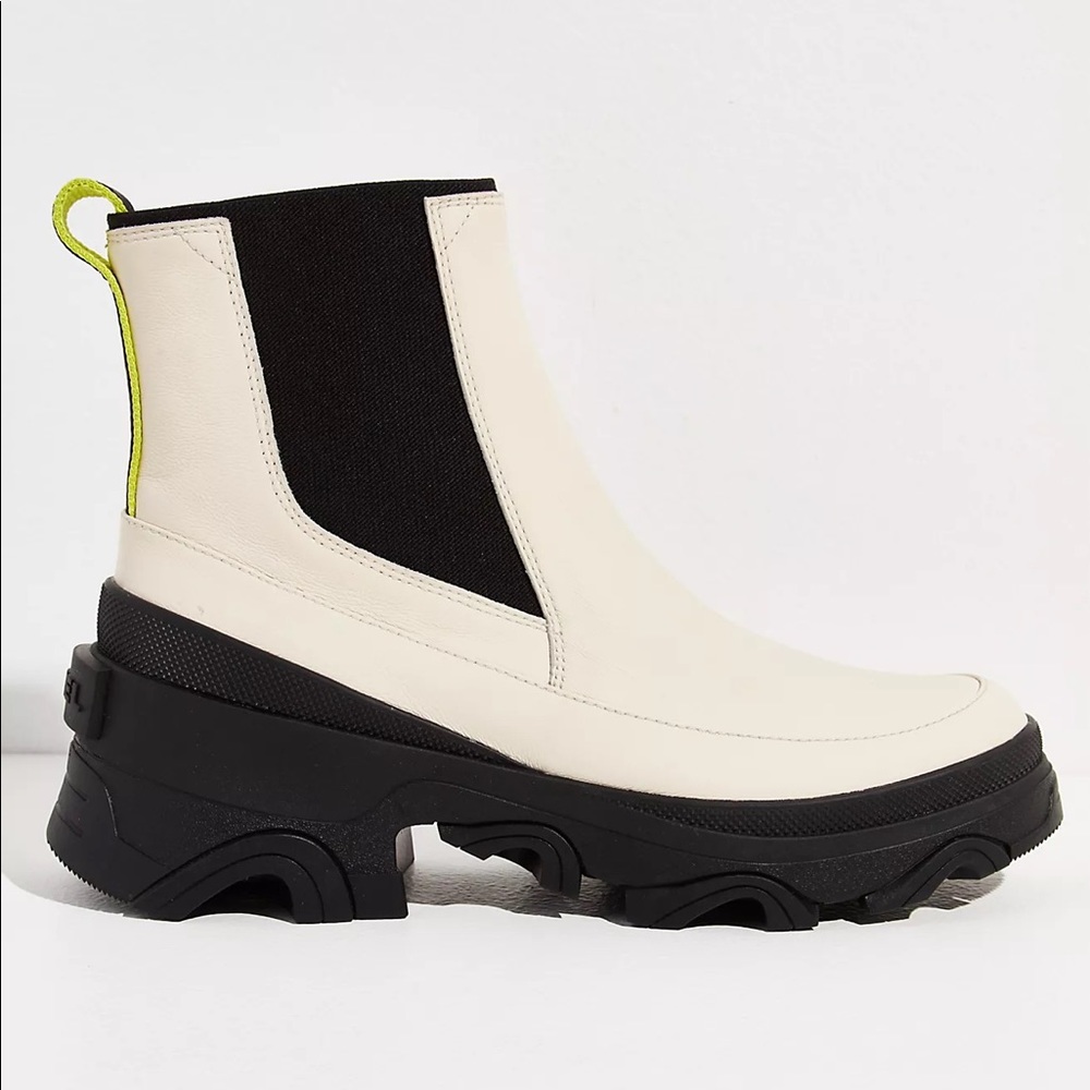 Sorel Brex Chelsea boots - brand new, as seen on FreePeople